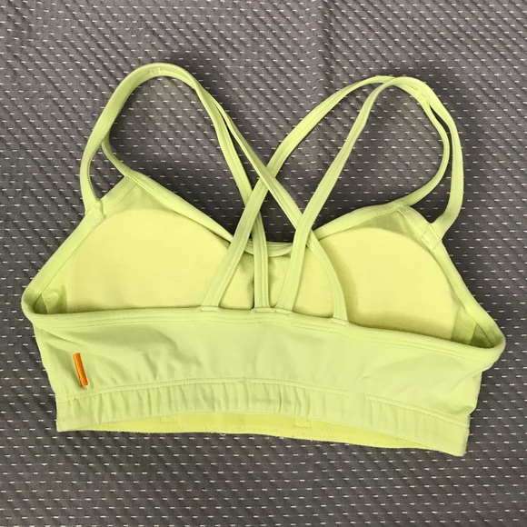 🆕CUTE WOMENS LUCY PADDED STRAPPY SPORTS BRA!😍 - Picture 2 of 4